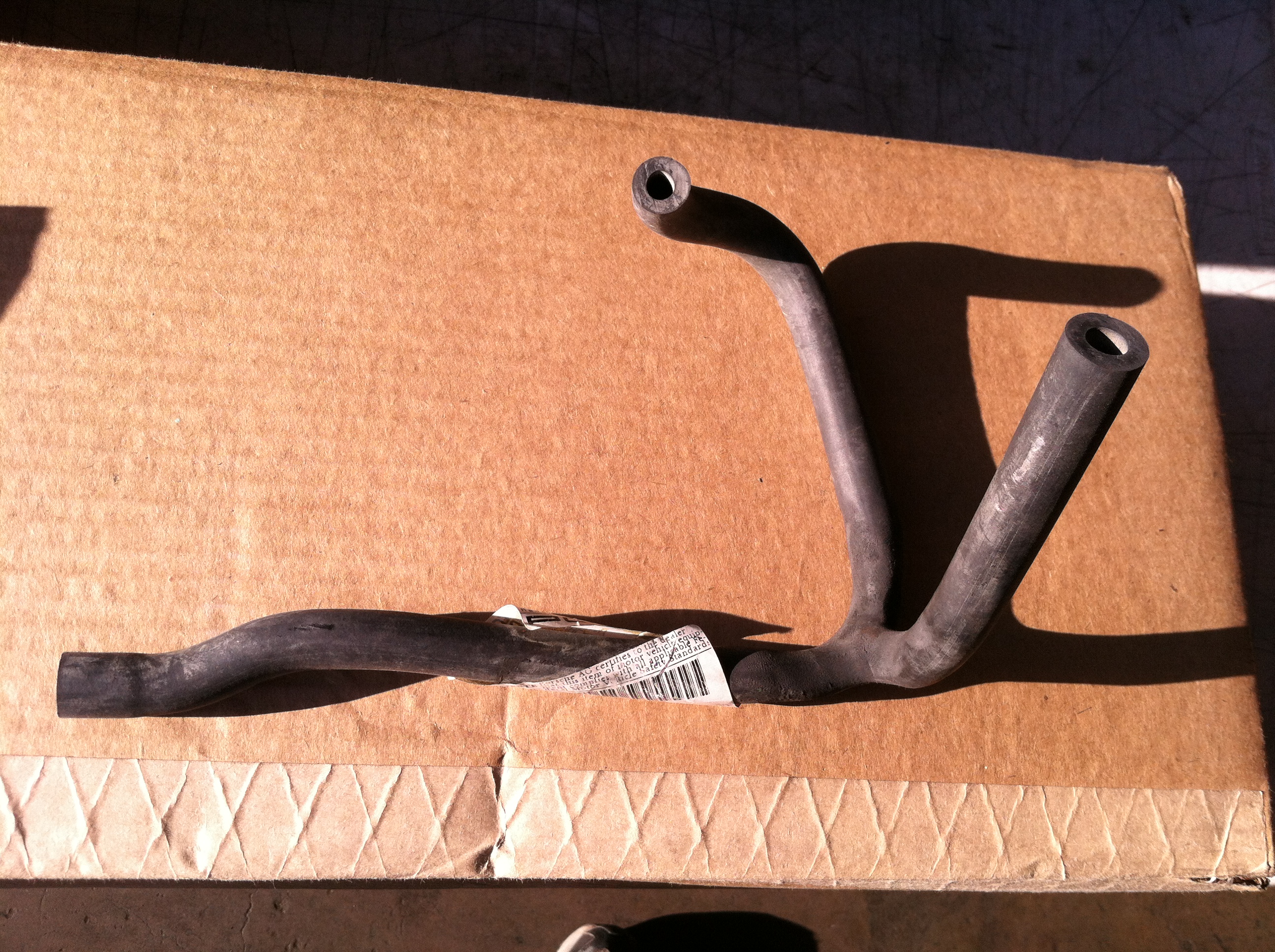 Oil Hose To Filler Neck 87+