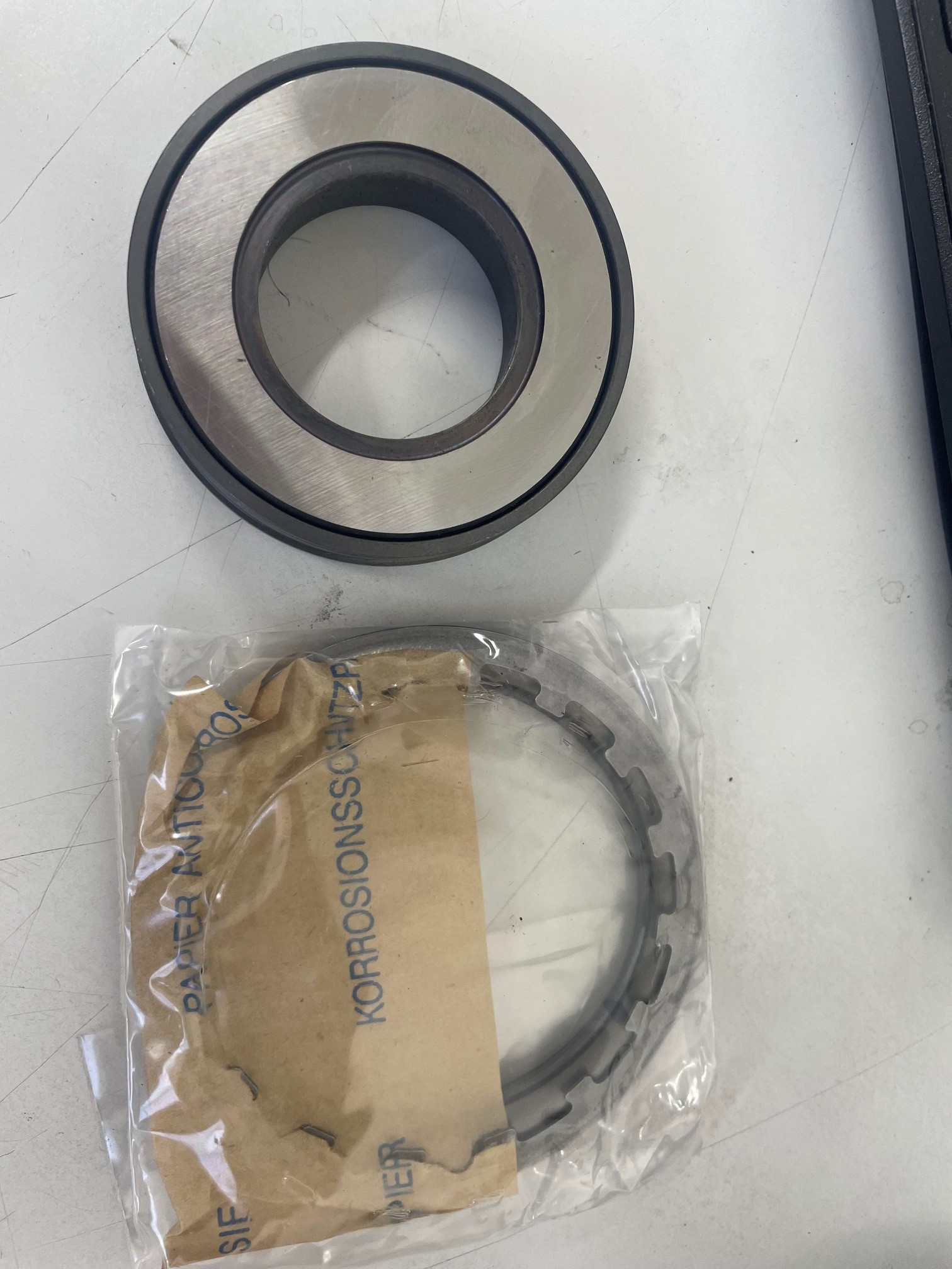 Release Bearing 87-95 ( bearing only)