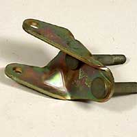 Mounting Bracket Right 78-86.5