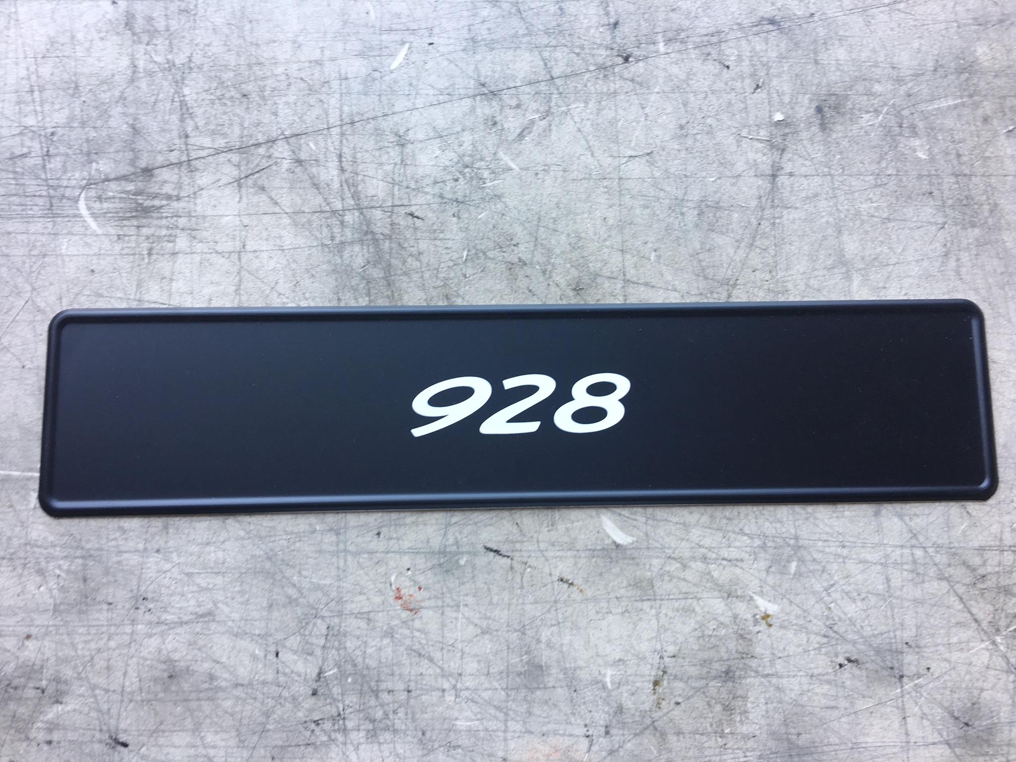 Euro 928 plate